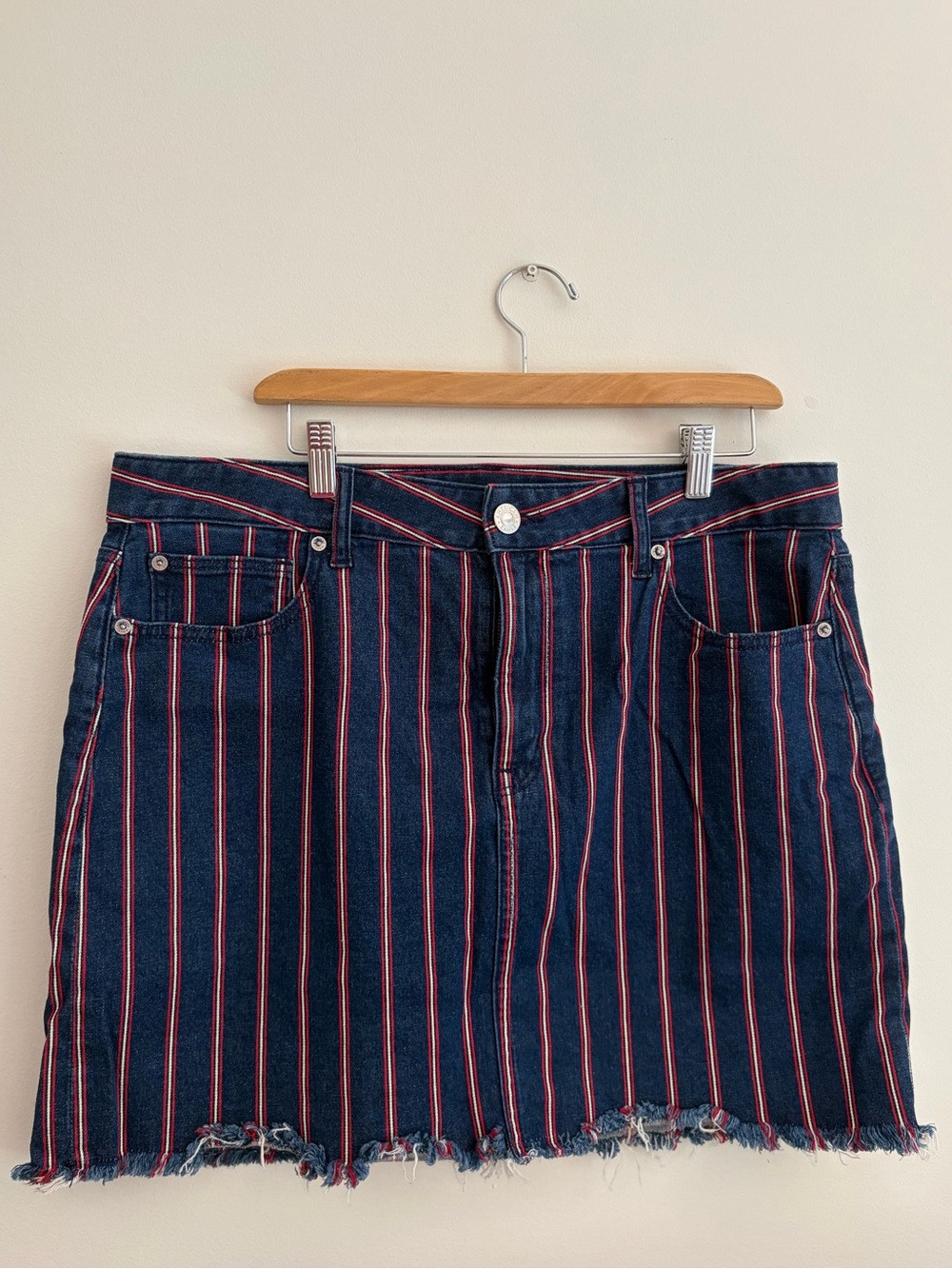 Red & White striped denim AE skirt